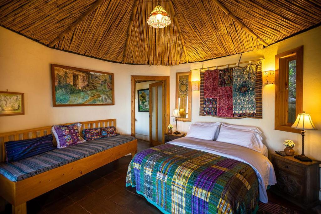 Jenna'S River Bed And Breakfast Хуканья Экстерьер фото